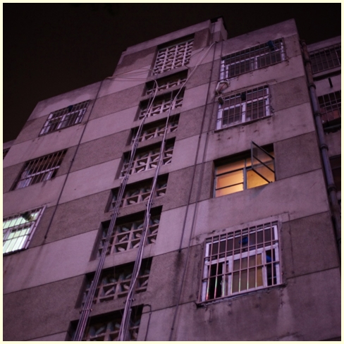 kunming_night_building